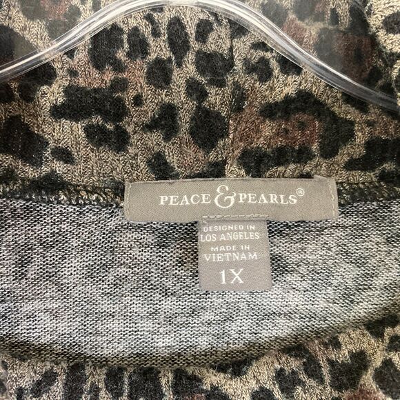 Peace and Pearls Women's Sweater Size 1X Brown Black Animal Print Cowl Neck Soft - Picture 4 of 7